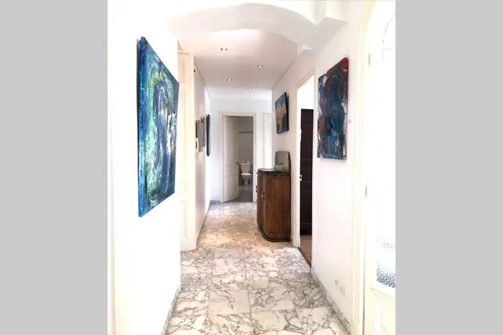 Spacious 3 Bedroom Flat Nice Center - Magnificent View-Parking 0*,