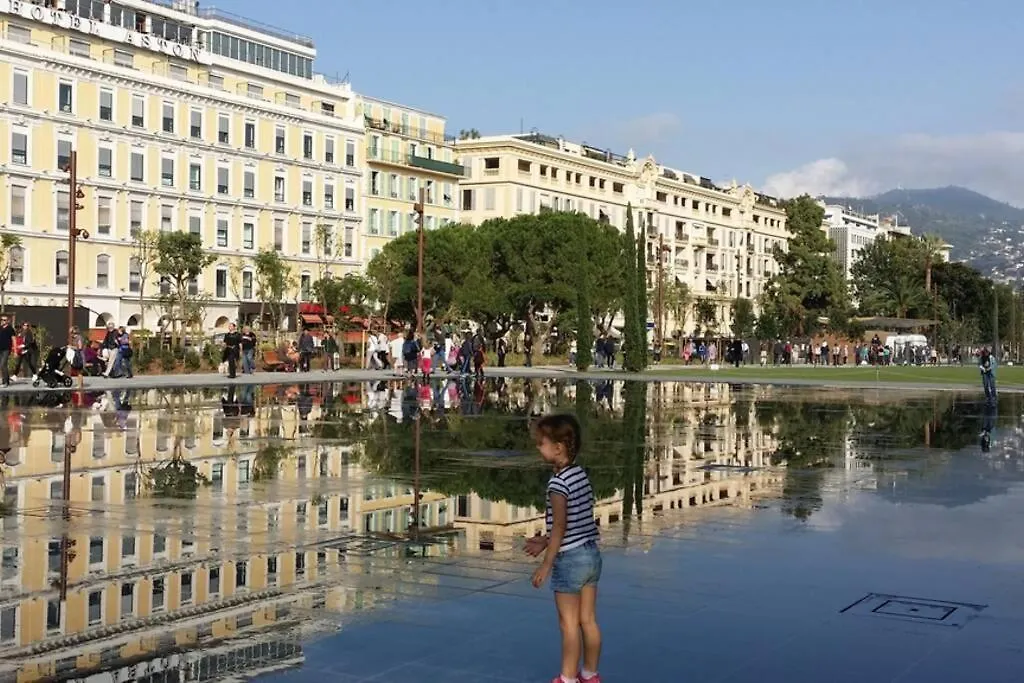 Spacious 3 Bedroom Flat Nice Center - Magnificent View-Parking 公寓