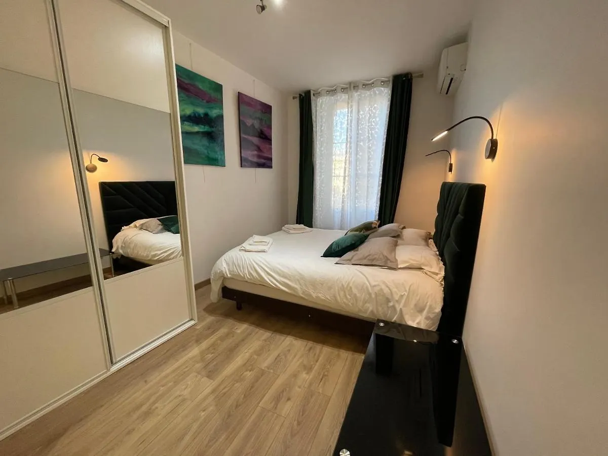 公寓 Spacious 3 Bedroom Flat Nice Center - Magnificent View-Parking